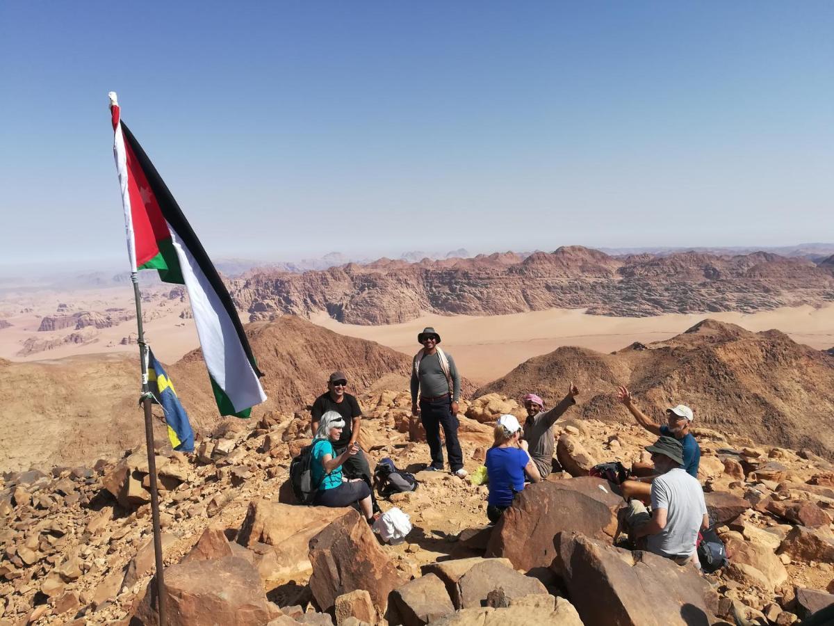 Wadi Rum Old Bedouin Camp Esterno foto
