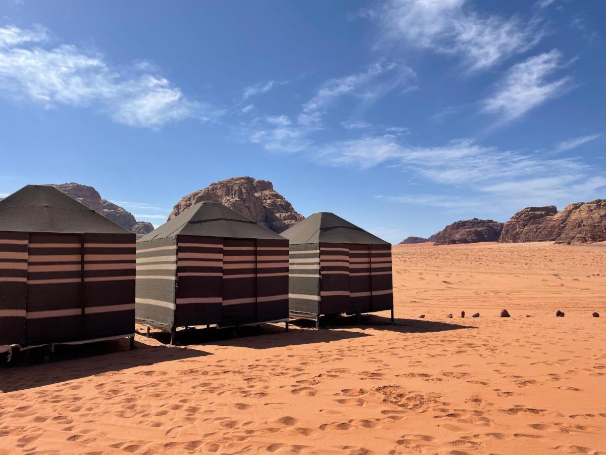 Wadi Rum Old Bedouin Camp Esterno foto