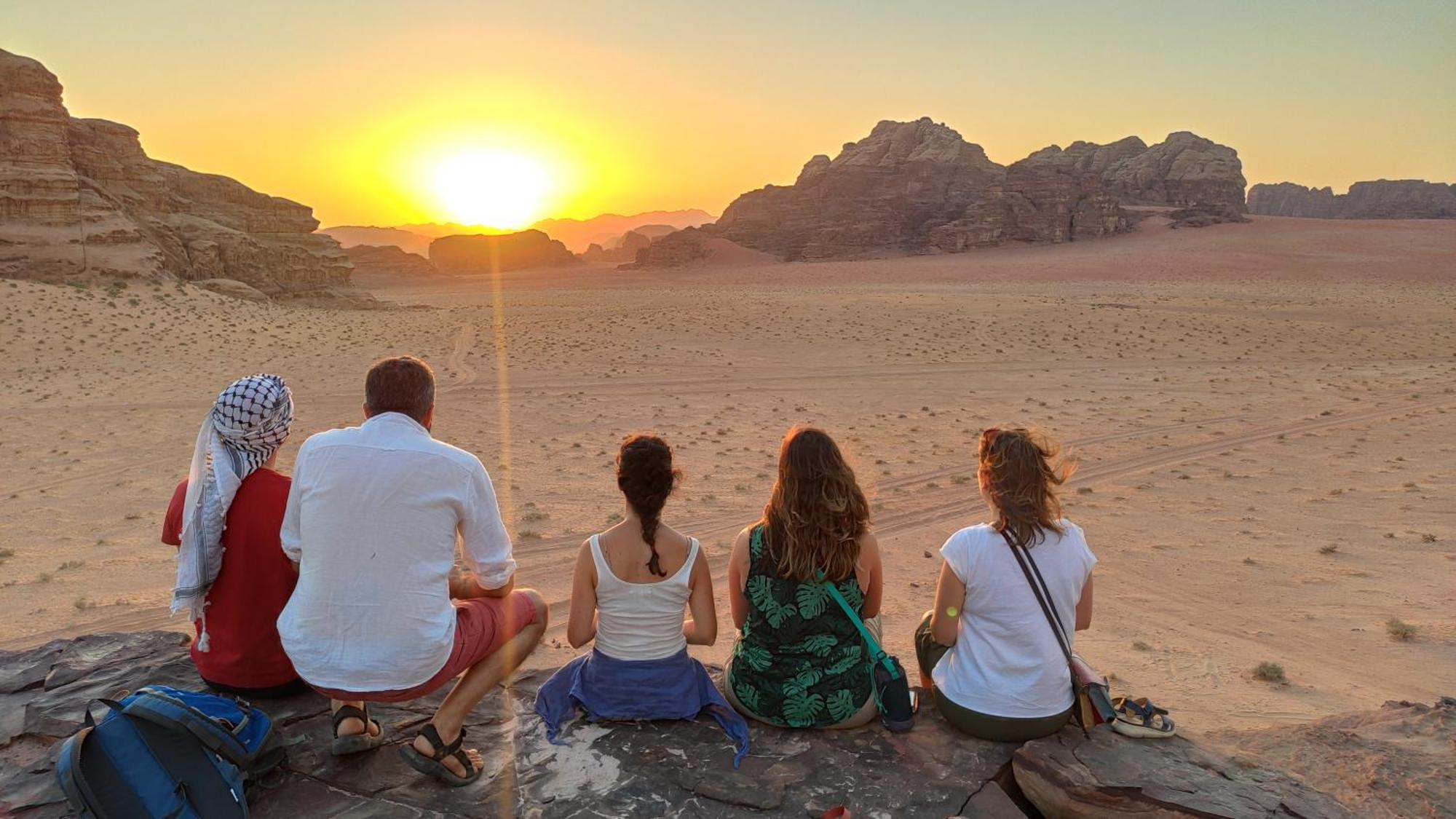 Wadi Rum Old Bedouin Camp Esterno foto