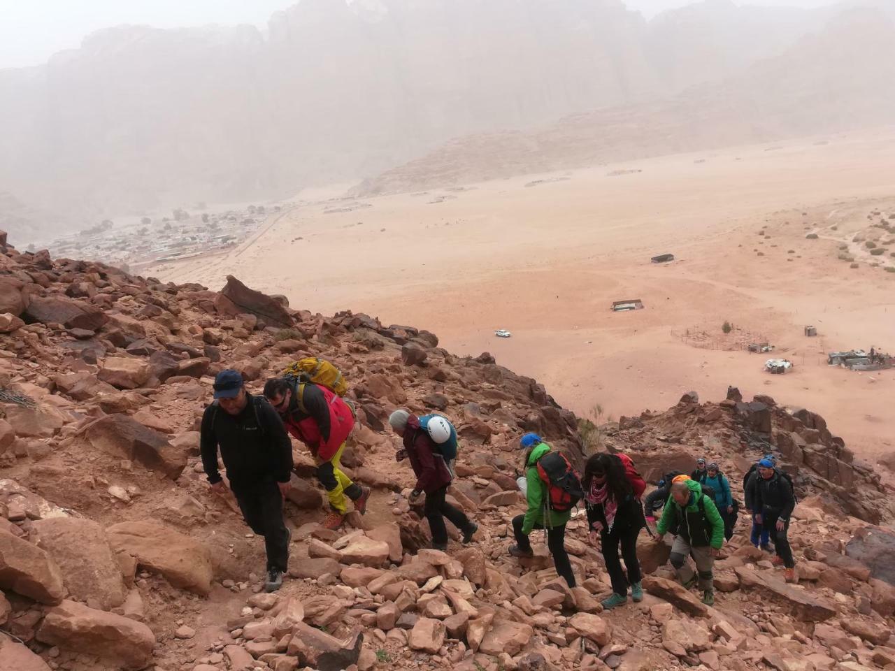 Wadi Rum Old Bedouin Camp Esterno foto